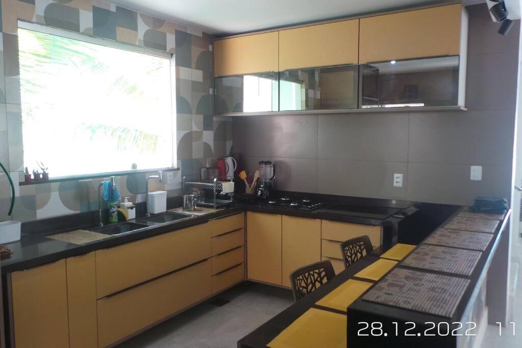 Camaçari Excelente Casa Com Piscinaヴィラ エクステリア 写真